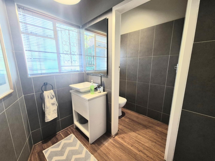 5 Bedroom Property for Sale in Bayswater Free State